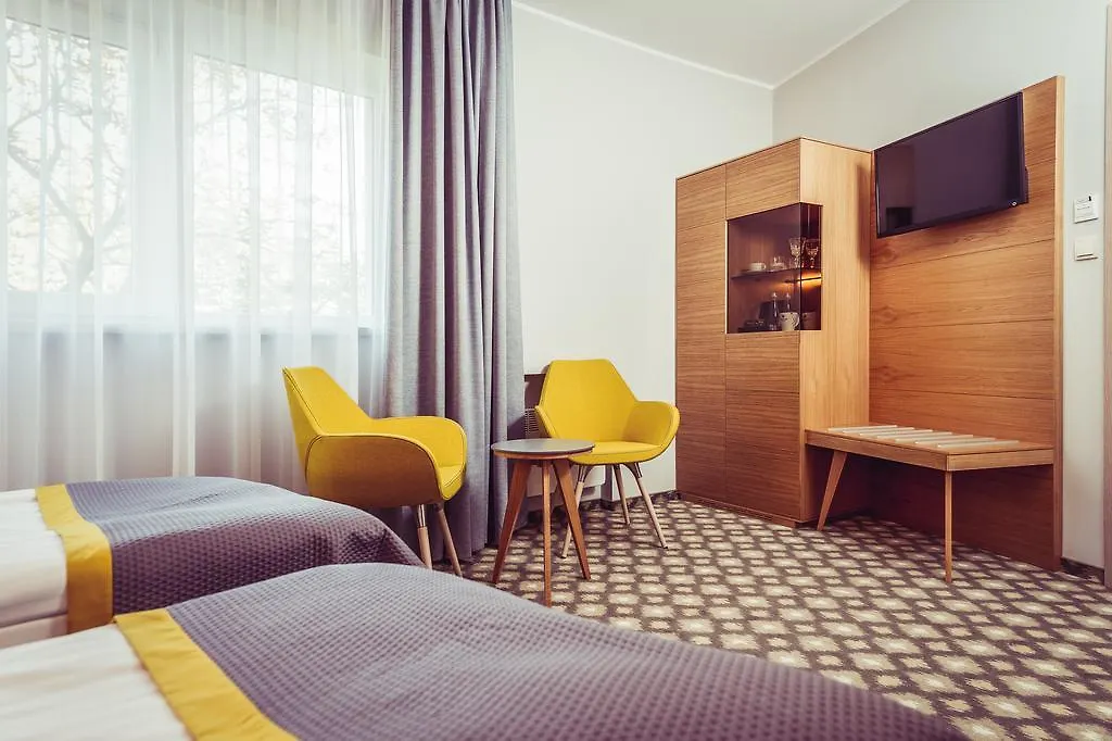 Hotel Vivaldi Poznan 4*,  Poland